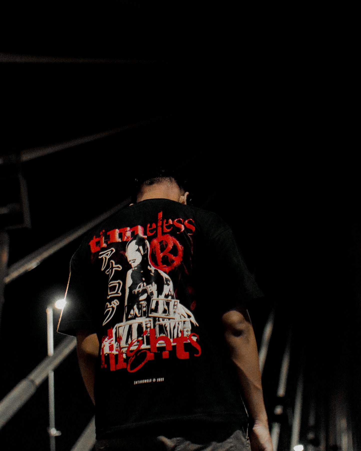 TIMELESS FLIGHTS TEE